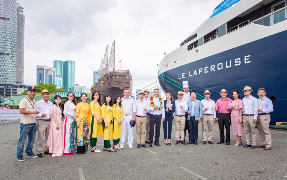Du lịch tàu biển Việt Nam: Cơ hội nhiều thách thức